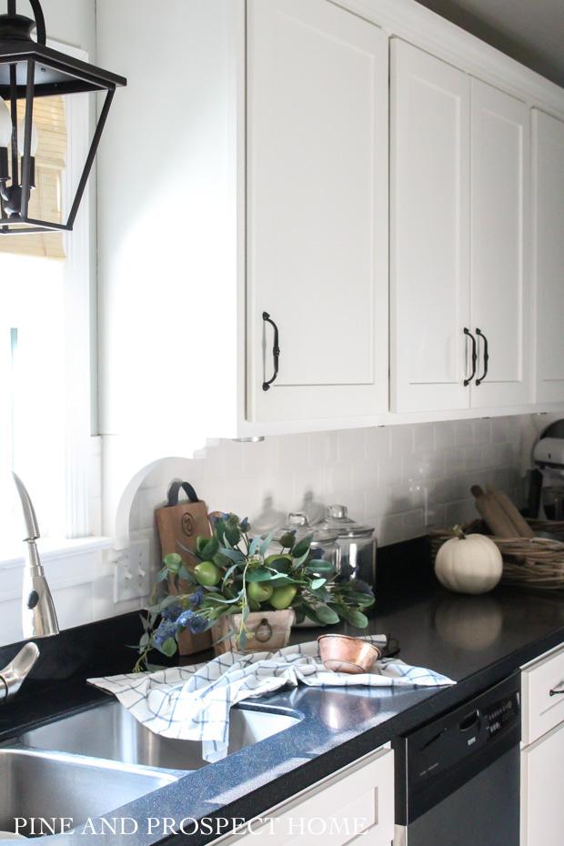 Fall kitchen decor