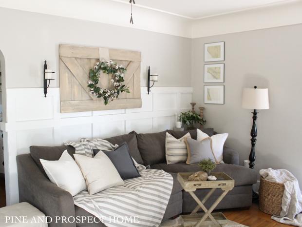 Fall couch and pillows