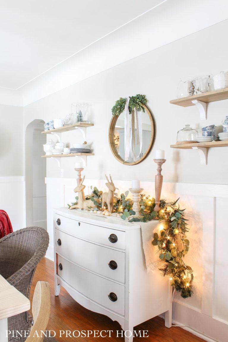 Cottage Style Christmas Home Tour - Easy and Affordable Decor - Pine ...