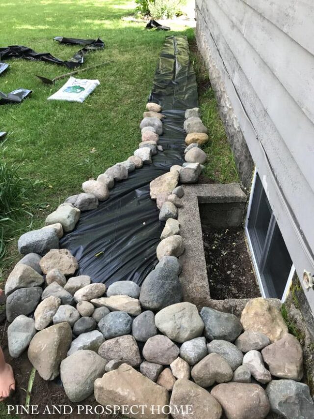 DIY Stone Dry Creek Bed