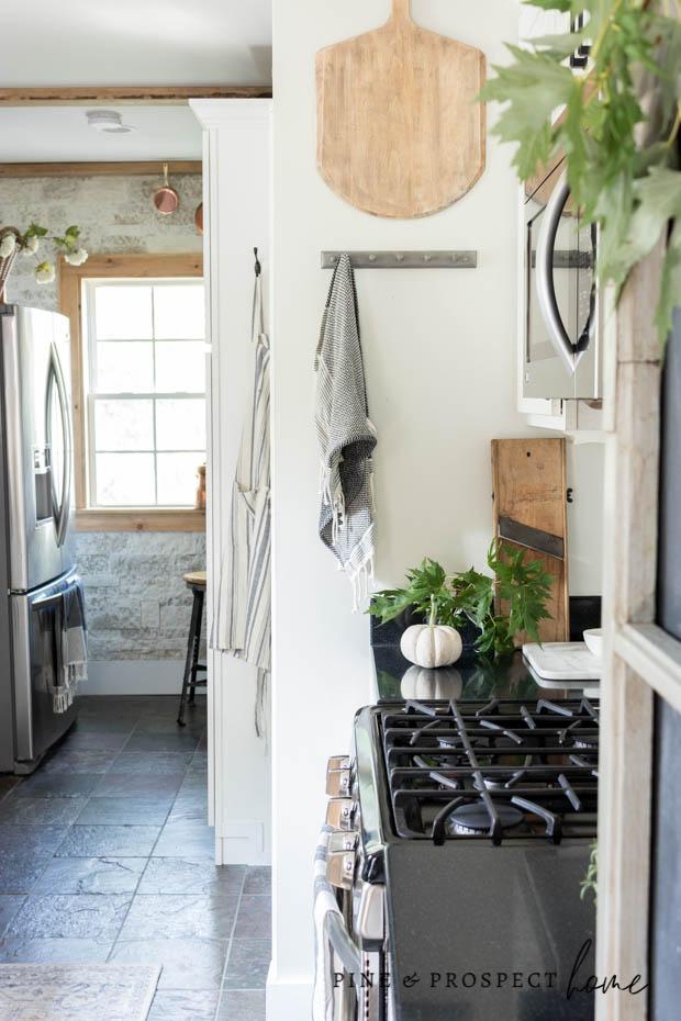 Simple fall kitchen tour!