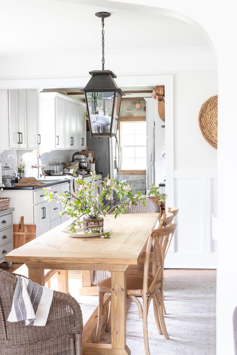 Thrifty and Simple Spring Dining Room Ideas - Pine and Prospect Home