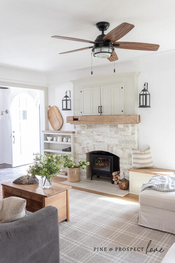 Timeless Cottage Paint Colors: Beautiful And Classic Shades To ...