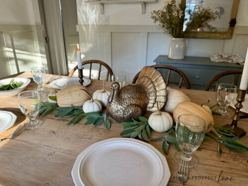 Thanksgiving Centerpiece Ideas With Natural And Vintage Decor Touches ...