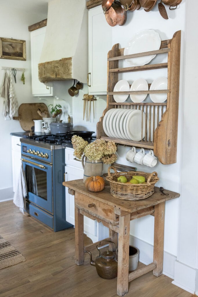Simple fall decor for kitchen