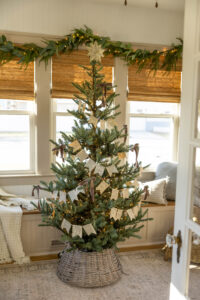 Sunroom Christmas tree