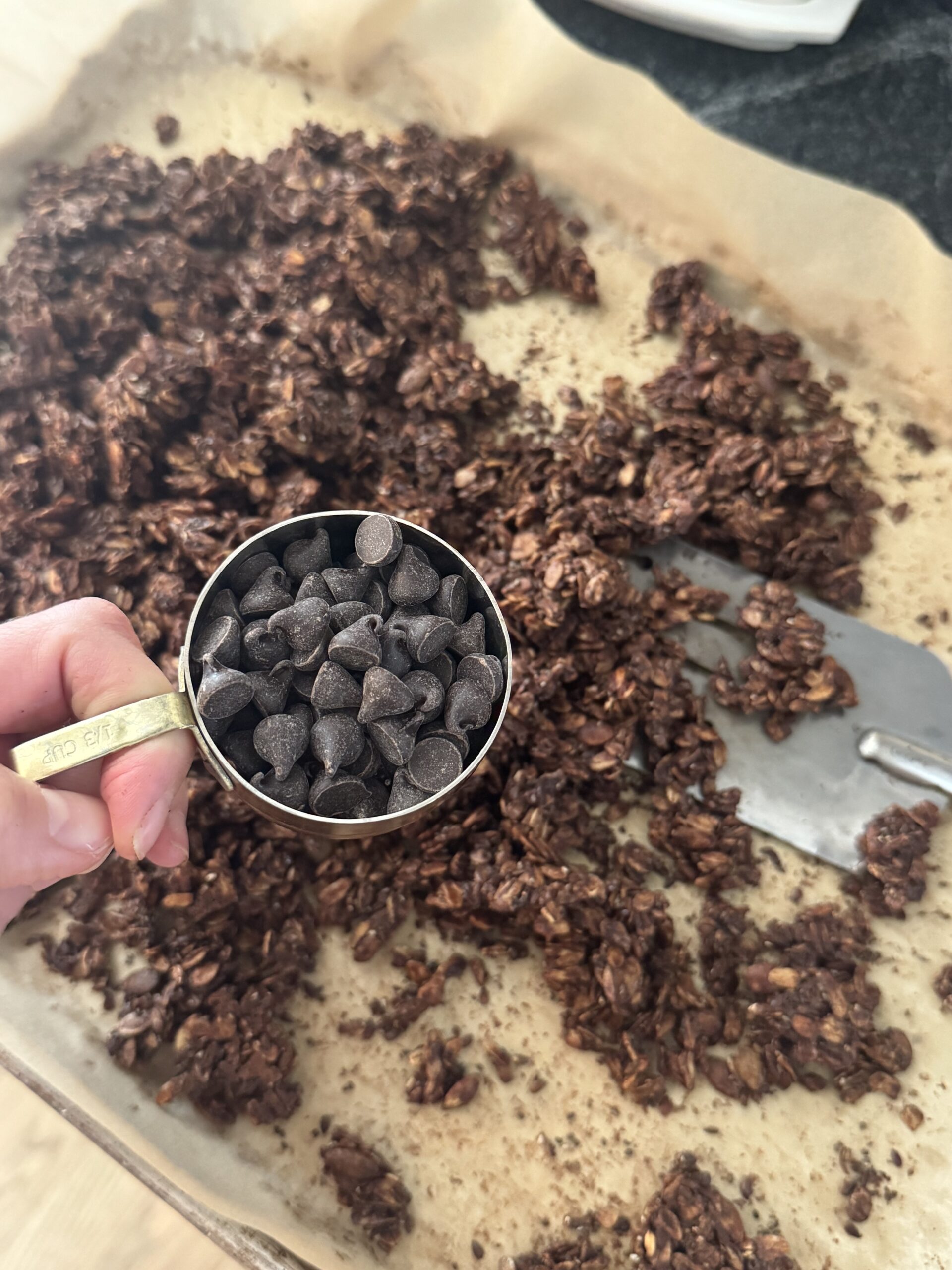 Chocolate granola recipe
