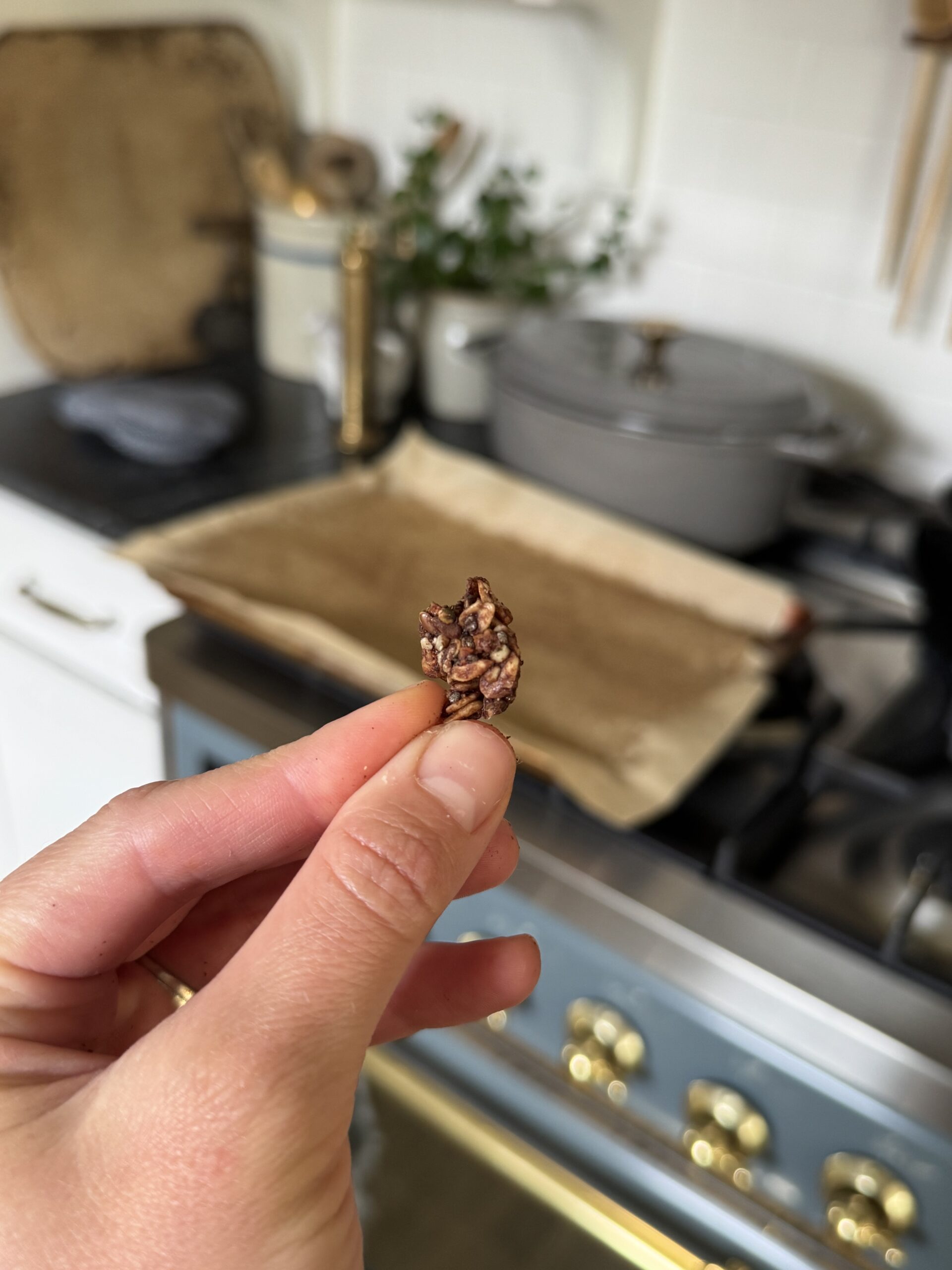 Crunchy clusters of granola
