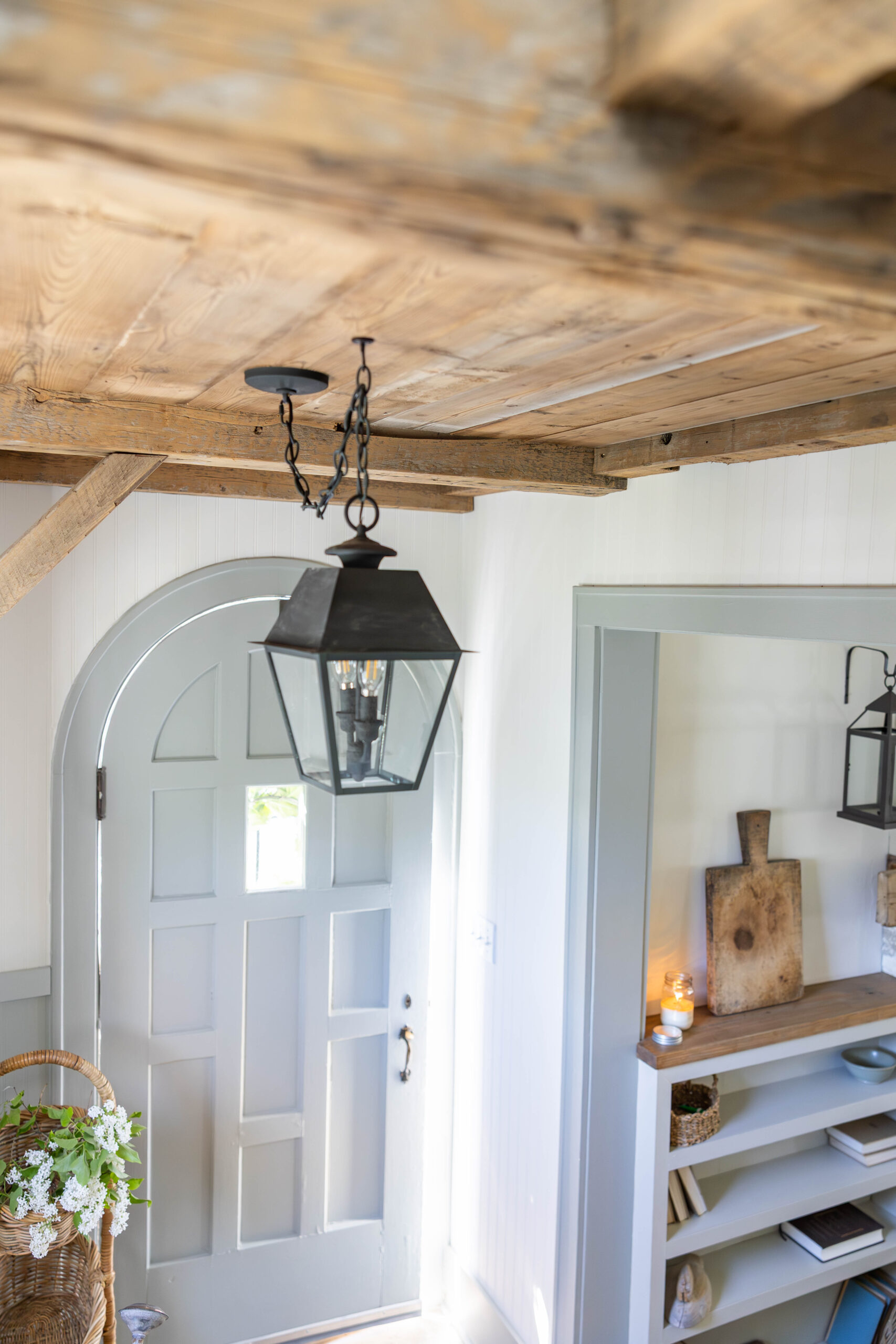 Entryway light