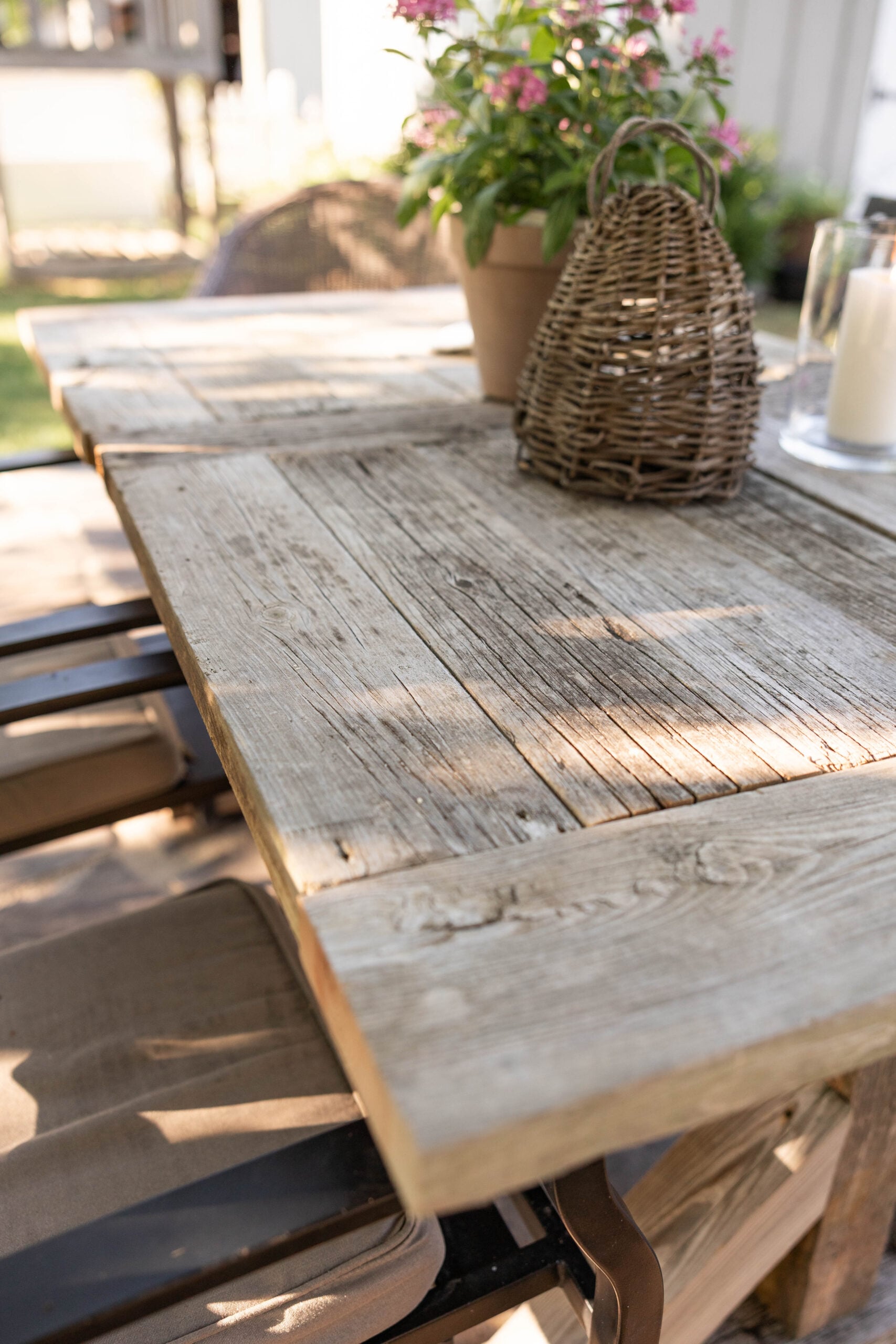 DIY outdoor dining table