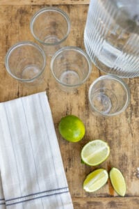Outdoor refreshment set
